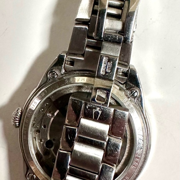 SoldCross listed. Bulova Classic Blue Mother of Pearl/diamond/sapphire - 96P191 - Picture 3 of 8